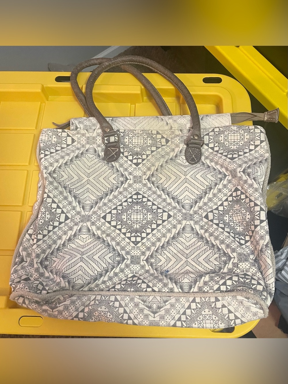 MYRA Canvas Tote Bag with Black & White Geometric Print